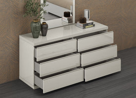 Whiteline Anna Double Dresser - Vip Game Room