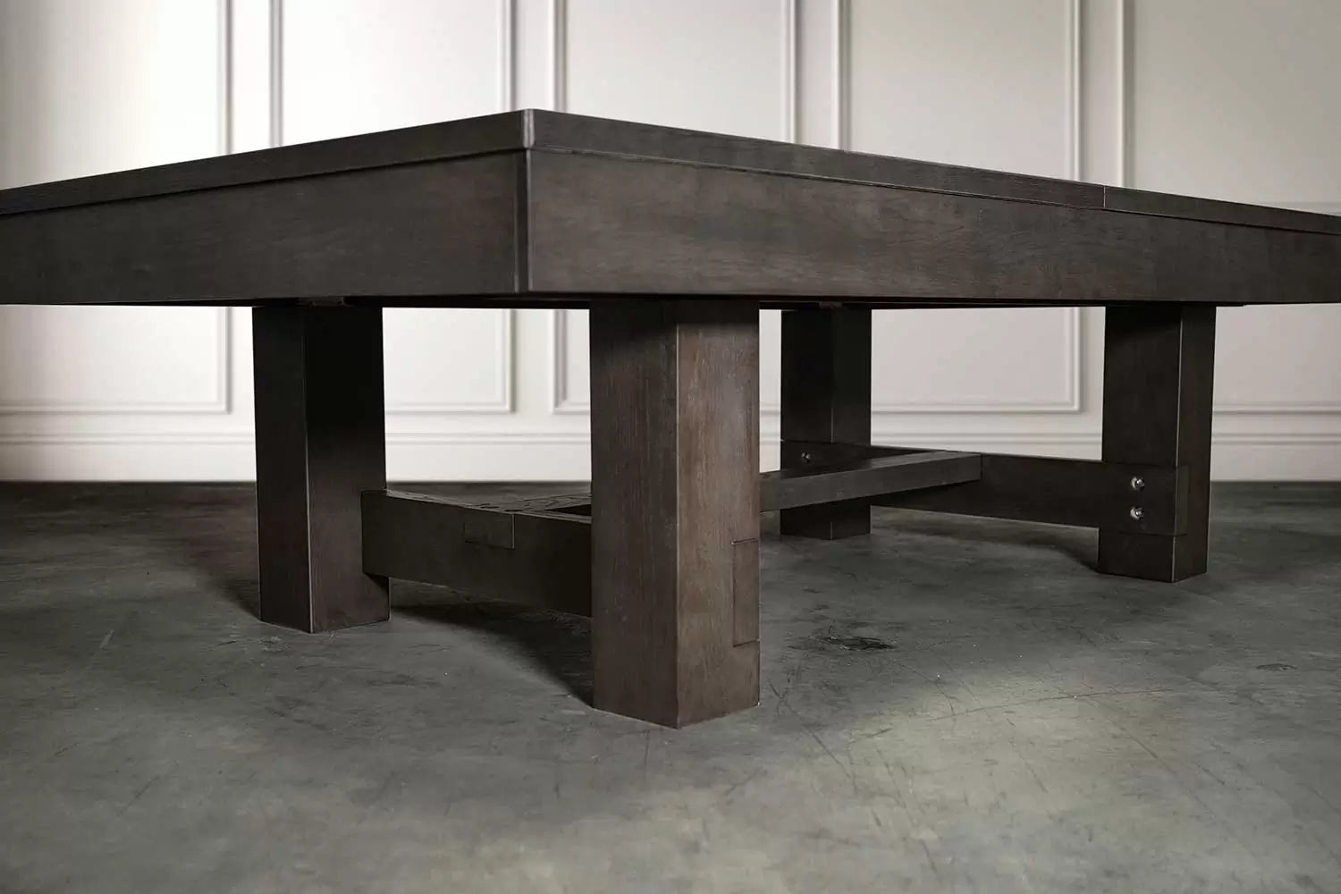 Iron Smyth The Bruiser - Vip Game Room