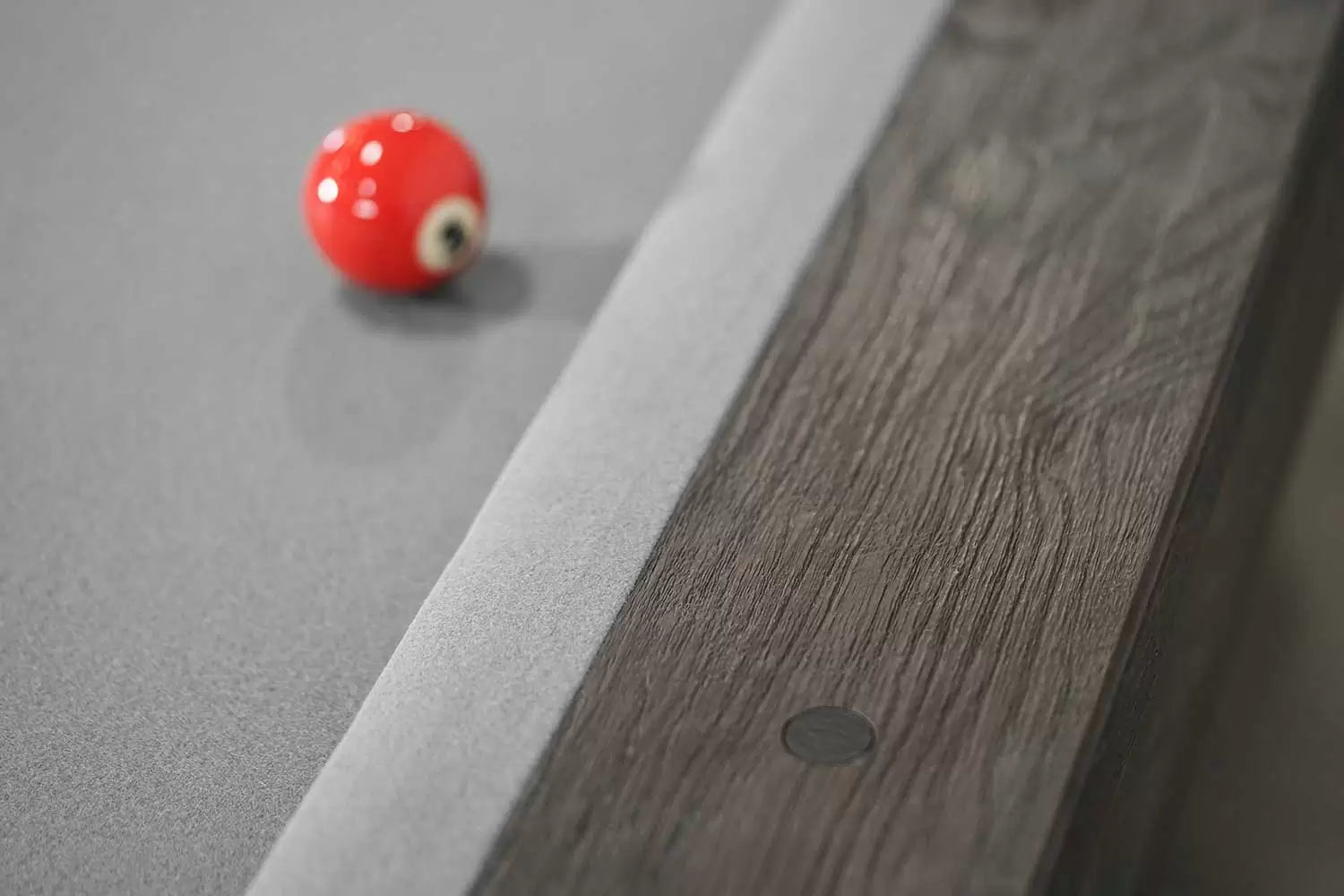 Iron Smyth The Bruiser - Vip Game Room