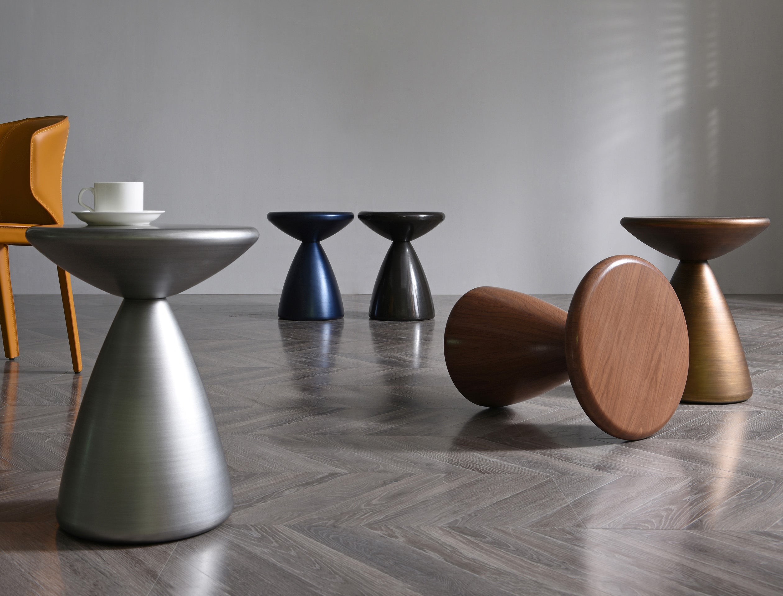 Whiteline Ayla Side Table ST1875 - Vip Game Room