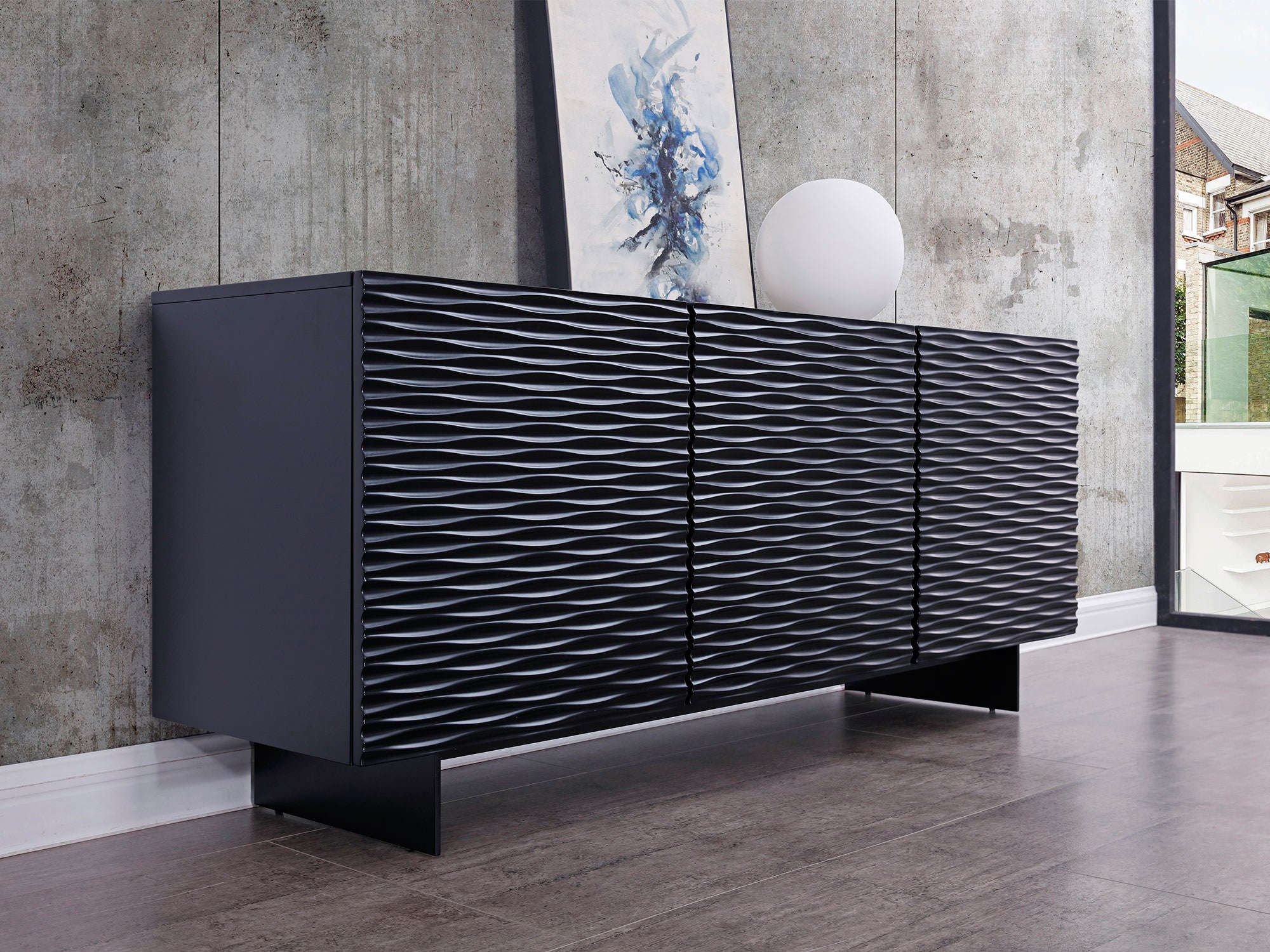 Whiteline Vanessa Buffet SB1425-BLK - Vip Game Room