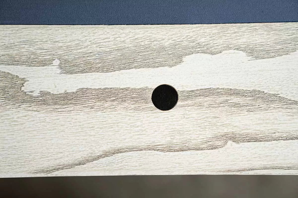 Iron Smyth The Crossbones - Vip Game Room